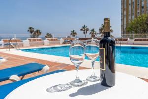 Fotografie z fotogalerie ubytování Studio on the beach, with pool, bar and tennis v destinaci Sitio de Calahonda