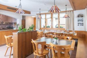Restaurace v ubytování La Tgoma - Hotel & Restaurant