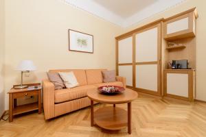 Kuchyň nebo kuchyňský kout v ubytování Hotel Herzoghof
