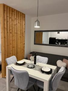 Fotografia z galérie ubytovania Studio apartman Implex v destinácii Dakovo