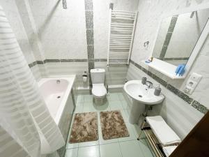Gallery image of City Center 1 Bedroom + Living in Chişinău