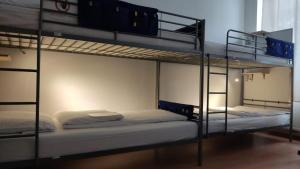 Ein Bett oder Betten in einem Zimmer der Unterkunft ABAI Apartments 1150 only WWW-On-line-Check-in & SelfService