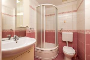 Kúpeľňa v ubytovaní Rooms with a parking space Mali Losinj (Losinj) - 9681