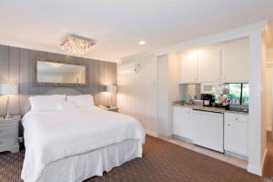 Η κουζίνα ή μικρή κουζίνα στο 1 bed - 1 bath - Silverado Resort Experience