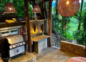 Dapur atau dapur kecil di Borderlands Eco Lodge Kithulgala