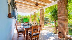 Vonkajšia záhrada v ubytovaní Casa Luz Serena Cártama by Ruralidays