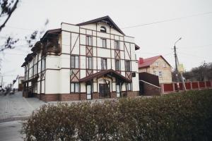 Budova, v ktorej sa hotel nachádza