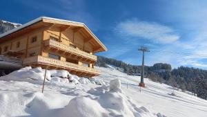 Bauernhof Streitenau during the winter