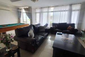 Χώρος καθιστικού στο Dolphin Africa Apartment