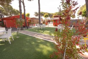 Zahrada ubytování Anxur Village Camping