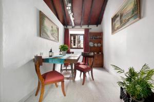 A seating area at Casa Haba