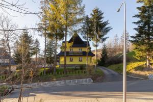 Budova, v ktorej sa apartmán nachádza