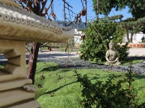 Vonkajšia záhrada v ubytovaní 'Coll de Rates' Beautiful 1-Bed Apartment