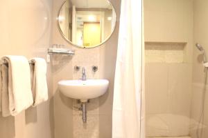 Koupelna v ubytování Lux Tychi Hotel
