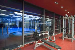 Posilňovňa alebo fitness centrum v ubytovaní Imperial Suites