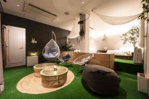 Posezení v ubytování Glamping Tokyo Asakusa