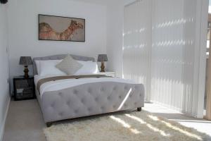 Postel nebo postele na pokoji v ubytování East Central London - Sleeps 6 - Pet Friendly