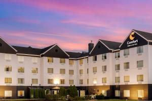 a rendering of the front of a hotel at Comfort Inn & Suites Mt Laurel-Philadelphia in Mount Laurel