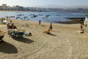 Fotografia z galérie ubytovania Fantástico Apartamento de diseño en Las Canteras. v destinácii Las Palmas de Gran Canaria