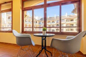 Fotografie z fotogalerie ubytování 797 Holiday Rentals -Lujoso Atico duplex en el centro de Benalmadena v destinaci Benalmádena