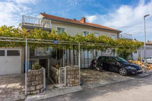 Budova, v ktorej sa apartmán nachádza