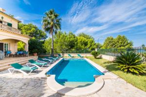 The swimming pool at or close to Ideal Property Mallorca - Didi