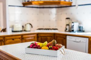 A kitchen or kitchenette at Ideal Property Mallorca - Didi