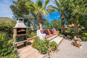 Vonkajšia záhrada v ubytovaní Ideal Property Mallorca - Villa Jardi