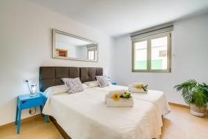Postel nebo postele na pokoji v ubytování Ideal Property Mallorca - Bosset Platja