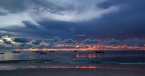 Afbeelding uit fotogalerij van Marari Das Beach Villa in Mararikulam +34 foto's