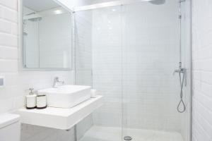 Kúpeľňa v ubytovaní -MalagaSunApts-Central&Cozy 3BDs