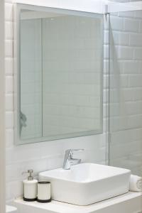 Kúpeľňa v ubytovaní -MalagaSunApts-Central&Cozy 3BDs