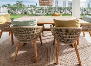 A seating area at LM10BB- Modern ground floor flat in Le Mirage