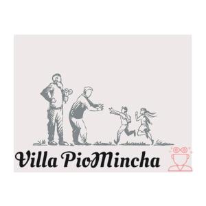 un dibujo de un grupo de personas luchando en Villa Piomincha, en Cee