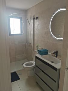 ห้องน้ำของ Apartament Playa Marina II/Cabo Roig