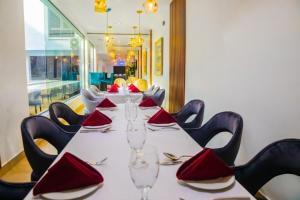 Ruang duduk di Isglo Hotels Ikoyi