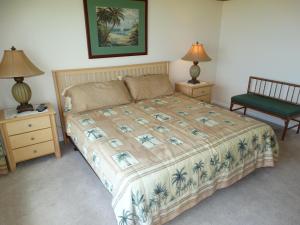 Postel nebo postele na pokoji v ubytování Spanish Main 66- Direct Oceanfront Condo! + 37 fotografií