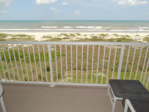 Afbeelding uit fotogalerij van Spanish Main 69- Direct Oceanfront Condo! in Cocoa Beach +31 foto's