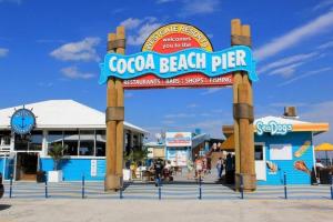 Afbeelding uit fotogalerij van Ocean Beach Villas Unit 203- Direct Oceanfront Condo! in Cocoa Beach +17 foto's