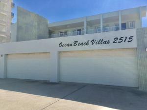 Fotografie z fotogalerie ubytování Ocean Beach Villas Unit 302- Direct Oceanfront Condo! v destinaci Cocoa Beach