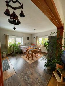 Posezení v ubytování Krásný apartmán v bráně Lužických hor