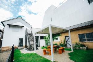 Budova, kde se hostel nachází