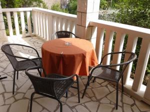 Foto dalla galleria di Apartments D & P a Korčula Altre 31 foto