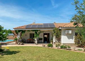 Gallery image of Villa with private pool, Fuente del Gallo, Baba Yaga in Conil de la Frontera