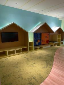 TV a/nebo společenská místnost v ubytování TimurBay Residence 2Bedroom with Seaview 6pax Level10 Kuantan