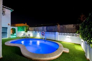 Bazén v ubytovaní 797 HOLIDAY RENTALS - Villa con piscina privada y barbacoa para 8 alebo v jeho blízkosti