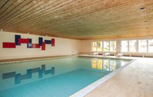 Bazén v ubytování Ferienpark Oberallgäu - FeWo "Klatschmohn" Hallenbad & Sauna & WLAN nebo v jeho okolí
