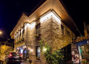 Zgradba, v kateri se nahaja hotel