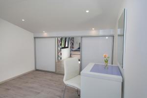 Foto da galeria de Villa Mona 2 em Budva
