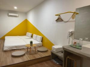 Postel nebo postele na pokoji v ubytování Vrest Hotel
